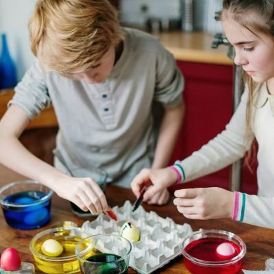 kids with eggs